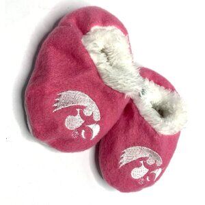 iowa hawkeyes girls infant Baby Size 2 pink white slippers slip on fur lined sof